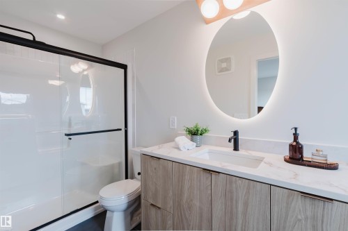 22 Clichy Close, St. Albert, AB 
