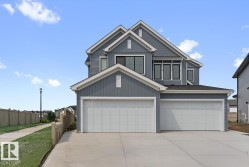 1066 CRISTALL Crescent SW  Edmonton, AB T6W 5S6