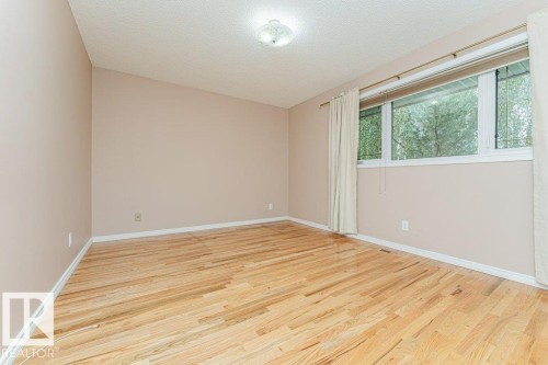 3543 106A Street Nw, Edmonton, AB 