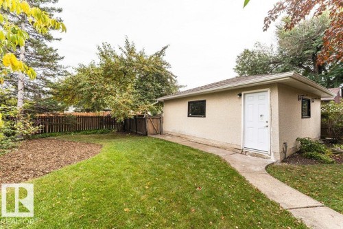 3543 106A Street Nw, Edmonton, AB 