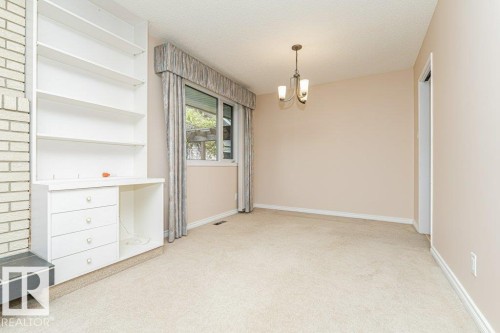 3543 106A Street Nw, Edmonton, AB 
