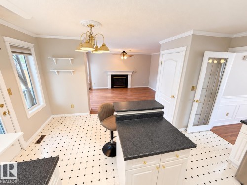 3 Hardcastle Place, St. Albert, AB 