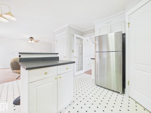3 Hardcastle Place, St. Albert, AB 