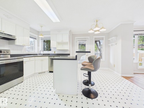 3 Hardcastle Place, St. Albert, AB 