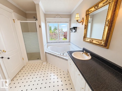 3 Hardcastle Place, St. Albert, AB 