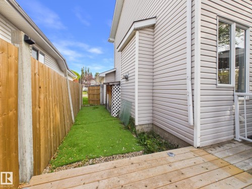 3 Hardcastle Place, St. Albert, AB 