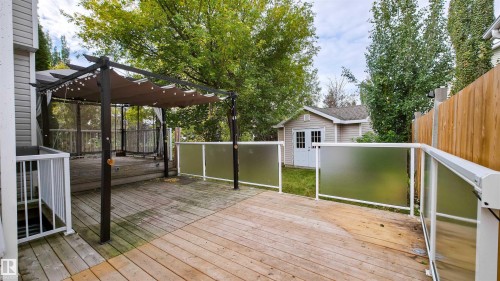 3 Hardcastle Place, St. Albert, AB 