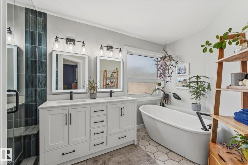 13 Deacon Place, St. Albert, AB 