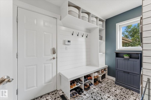 13 Deacon Place, St. Albert, AB 