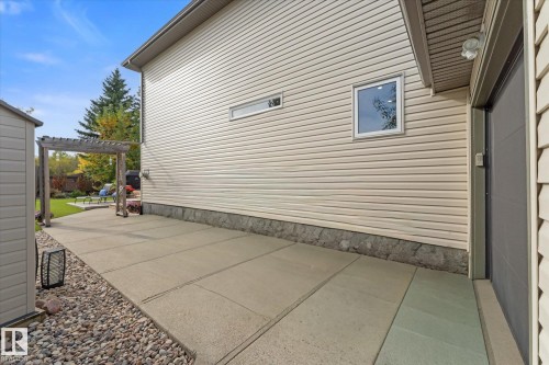 13 Deacon Place, St. Albert, AB 