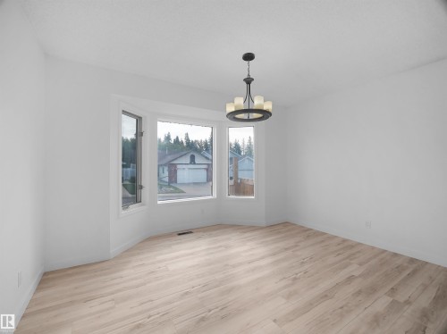 4103 28 Avenue Nw, Edmonton, AB 