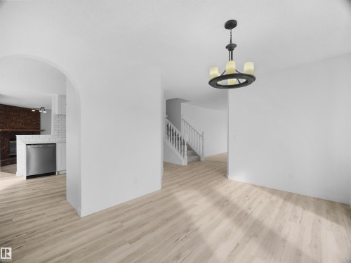 4103 28 Avenue Nw, Edmonton, AB 