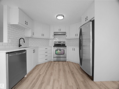 4103 28 Avenue Nw, Edmonton, AB 