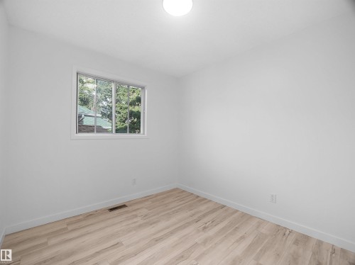 4103 28 Avenue Nw, Edmonton, AB 