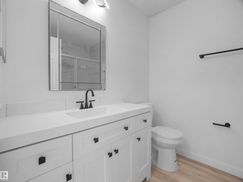 4103 28 Avenue Nw, Edmonton, AB 