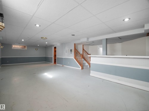 4103 28 Avenue Nw, Edmonton, AB 