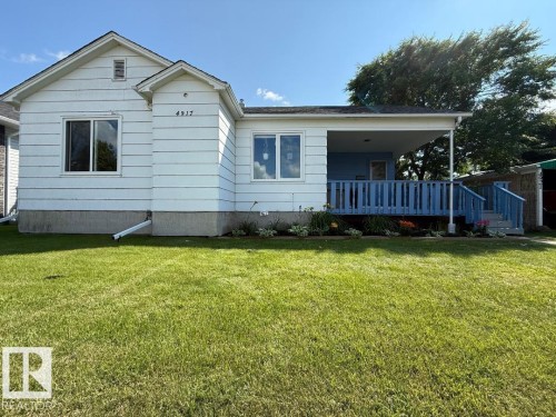 4917 45 Avenue   Vegreville, AB T9C 1A6