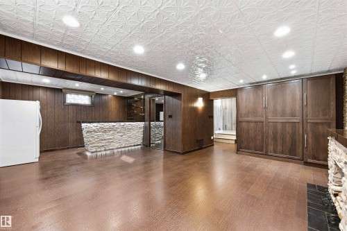 7802 132A Avenue Nw, Edmonton, AB 