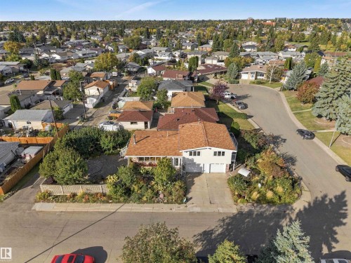 7802 132A Avenue Nw, Edmonton, AB 