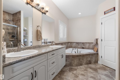 1240 Westerra Crescent, Stony Plain, AB 
