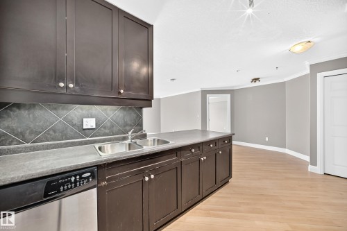#202 14608 125 St Nw, Edmonton, AB 