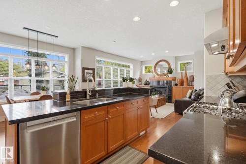 11009 131 Street Nw, Edmonton, AB 