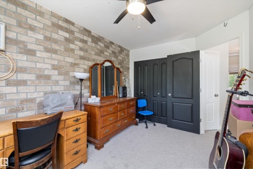 81 Michigan Street, Devon, AB 