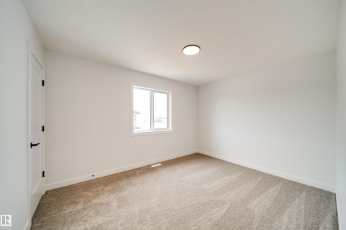 65 Chartres Close, St. Albert, AB 