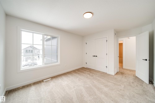 65 Chartres Close, St. Albert, AB 