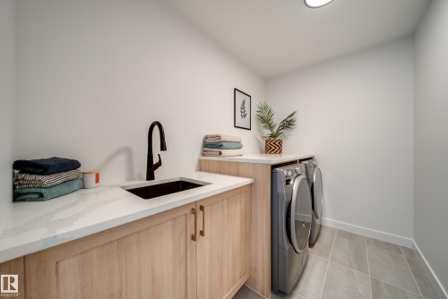 65 Chartres Close, St. Albert, AB 