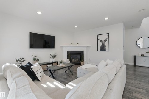 215 Henderson Link, Spruce Grove, AB 