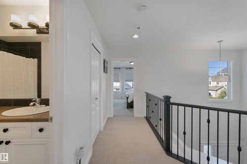 215 Henderson Link, Spruce Grove, AB 