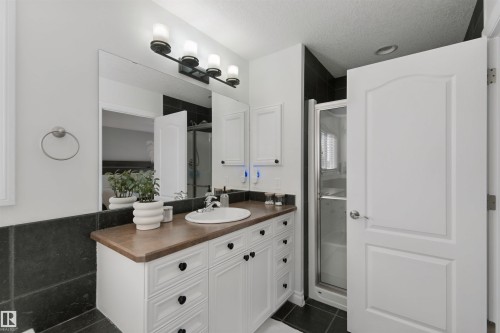 215 Henderson Link, Spruce Grove, AB 