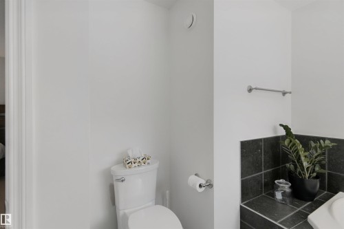 215 Henderson Link, Spruce Grove, AB 