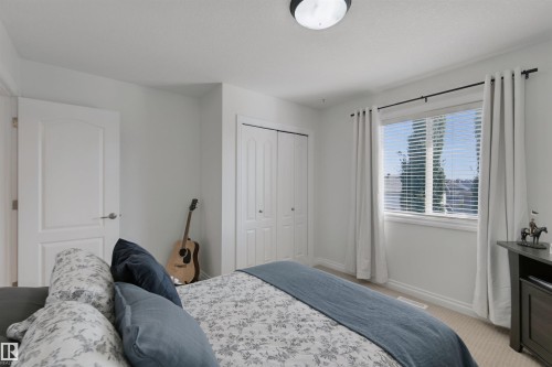215 Henderson Link, Spruce Grove, AB 