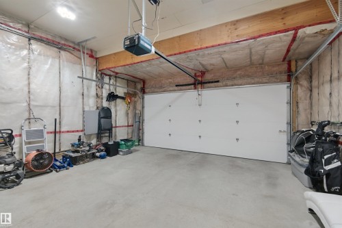 215 Henderson Link, Spruce Grove, AB 
