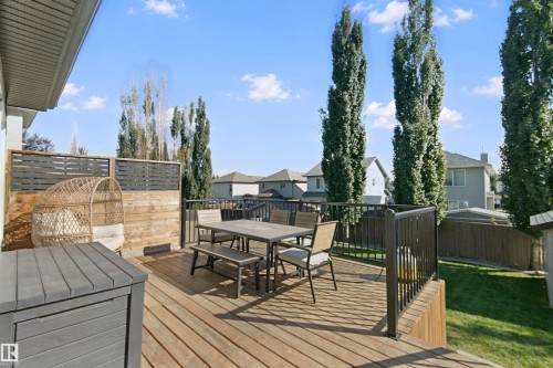 215 Henderson Link, Spruce Grove, AB 