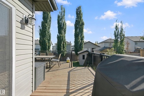 215 Henderson Link, Spruce Grove, AB 