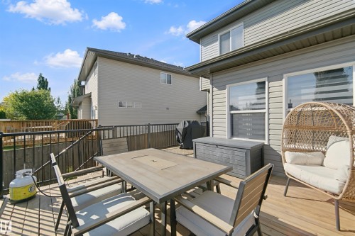 215 Henderson Link, Spruce Grove, AB 