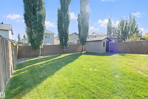 215 Henderson Link, Spruce Grove, AB 