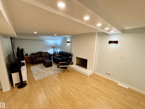 4825 Ada Boulevard Nw, Edmonton, AB 
