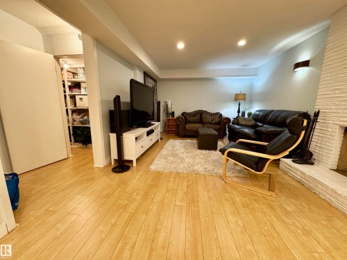 4825 Ada Boulevard Nw, Edmonton, AB 