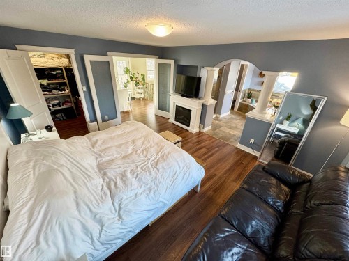 4825 Ada Boulevard Nw, Edmonton, AB 