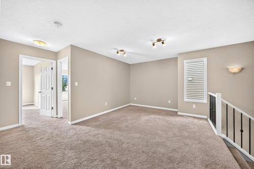 1941 Chapman Road Sw, Edmonton, AB 