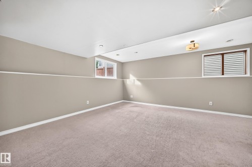 1941 Chapman Road Sw, Edmonton, AB 