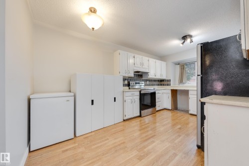 94 Lacombe Point(E), St. Albert, AB 