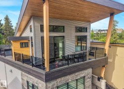 11247 71 Avenue NW  Edmonton, AB T6G 0A5