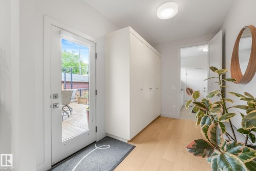 11247 71 Avenue Nw, Edmonton, AB 