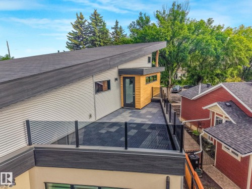 11247 71 Avenue Nw, Edmonton, AB 