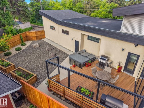 11247 71 Avenue Nw, Edmonton, AB 